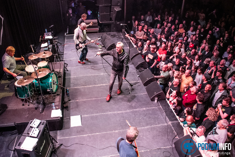 The Undertones op The Undertones - 50th Anniversary Tour - 18/04 - Paradiso foto