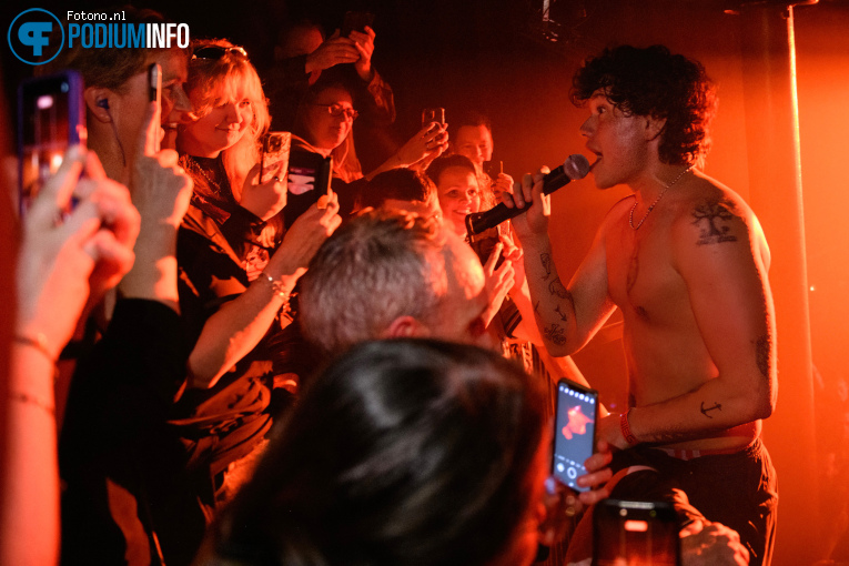 Stone op STONE - 11/04 - Melkweg foto