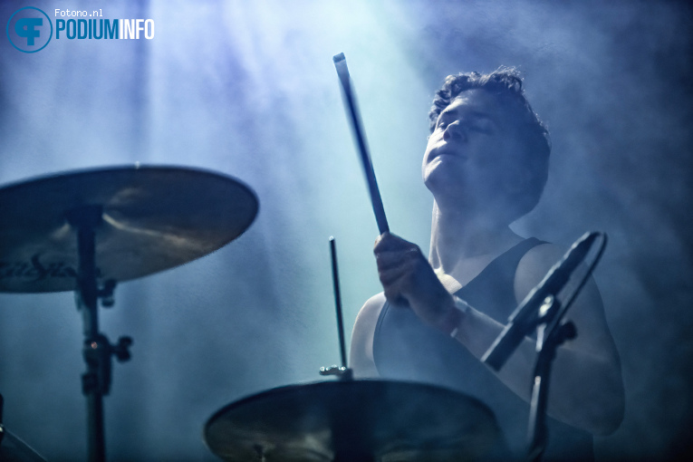 Individuals op STONE - 11/04 - Melkweg foto