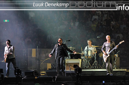 U2 op U2 - 20/7 - ArenA foto