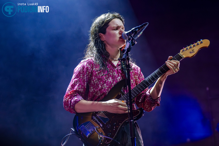 Big Thief op Big Thief - 21/04 - AFAS Live foto