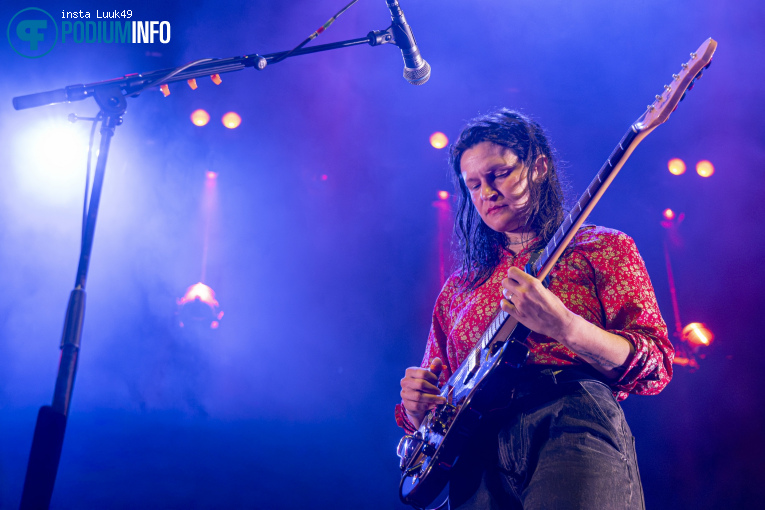 Big Thief op Big Thief - 21/04 - AFAS Live foto