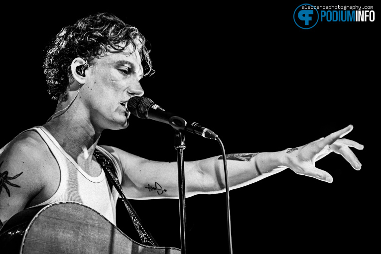 Micha (NL) op Micha - 24/04 - TivoliVredenburg foto