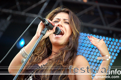 Gabriella Cilmi op Zwarte Cross 2009 foto