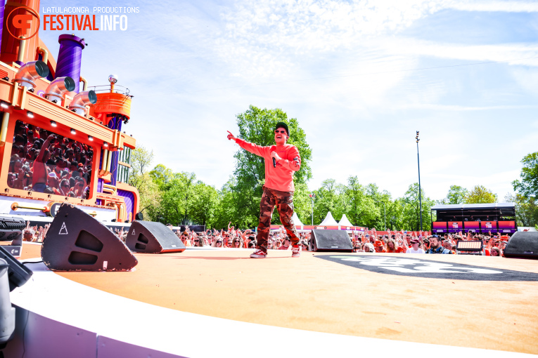 Lil Kleine op 538 Koningsdag 2026 foto
