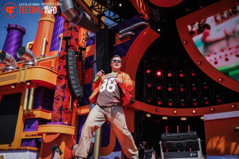 Sven Versteeg op 538 Koningsdag 2026 foto
