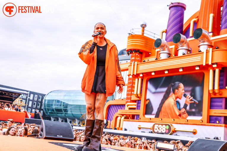 Zoë Livay op 538 Koningsdag 2026 foto