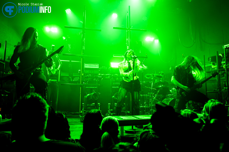 Enemy Inside op Smash Into Pieces - 30/04 - 013 foto