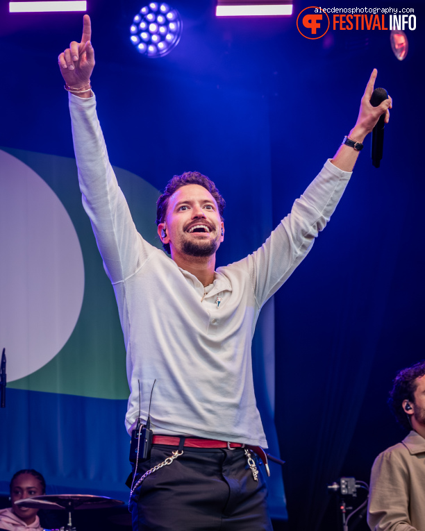 Rolf Sanchez op Bevrijdingsfestival Utrecht 2026 foto
