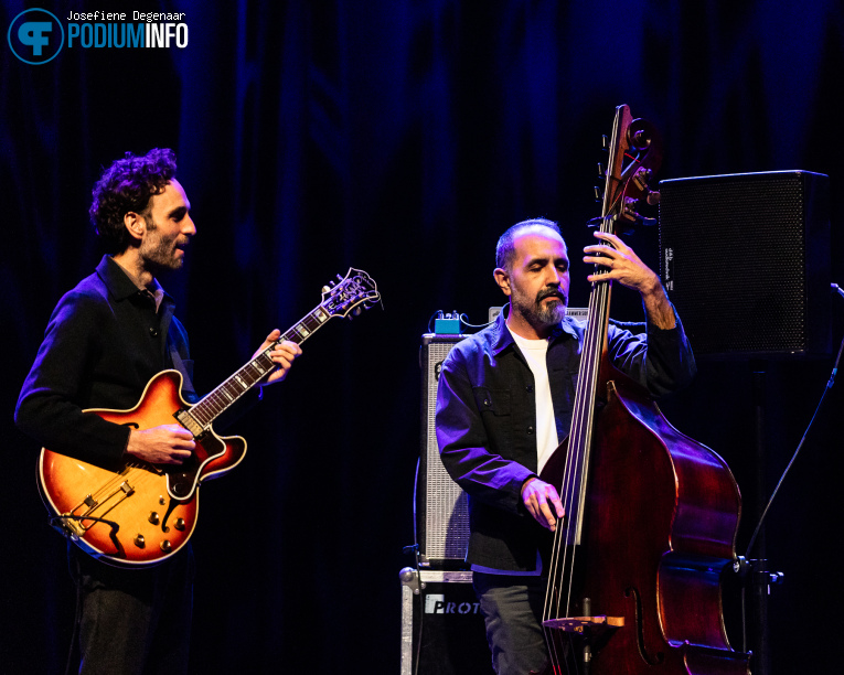 Julian Lage Quartet op Julian Lage Quartet - 09/05 - TivoliVredenburg foto