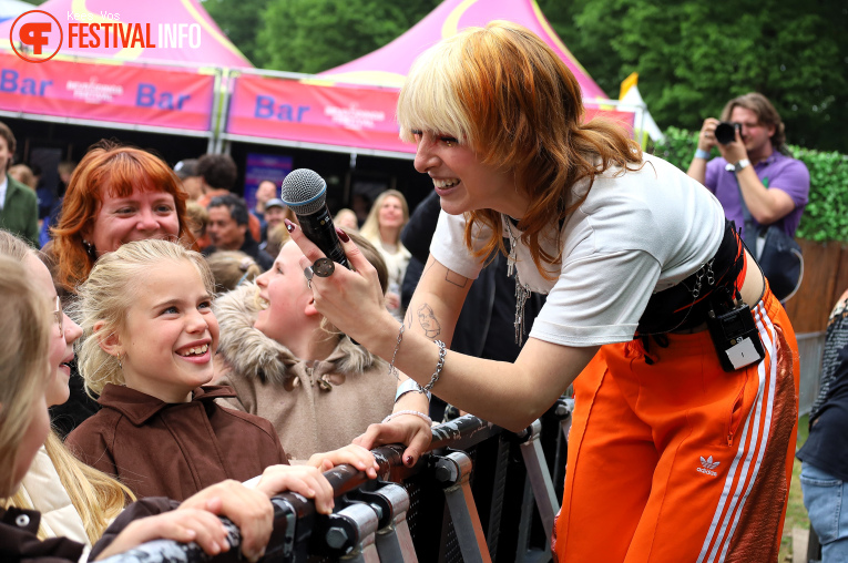 XXJULÍA op Bevrijdingsfestival Brabant 2026 foto