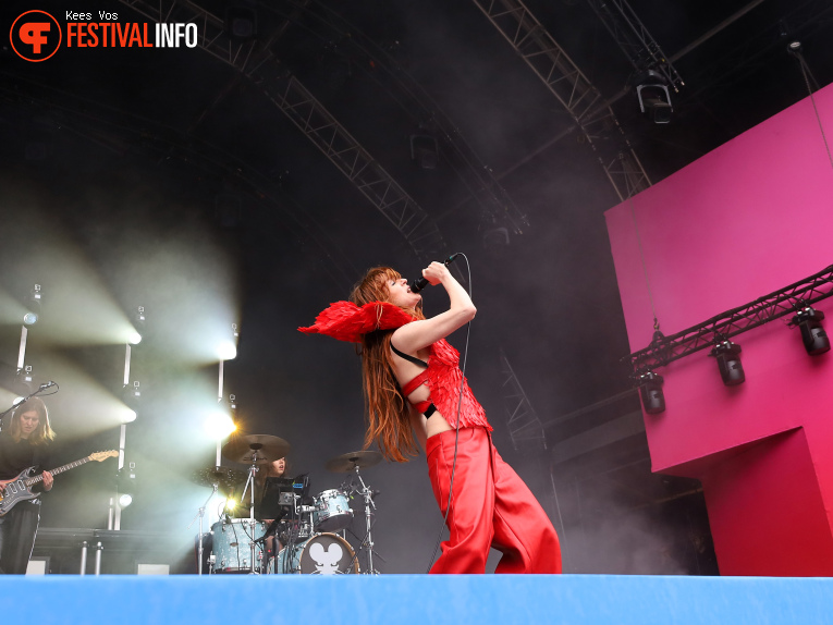 Merol op Bevrijdingsfestival Brabant 2026 foto