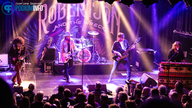 Robert Jon & The Wreck op Robert Jon & The Wreck - 07/05 - Melkweg foto