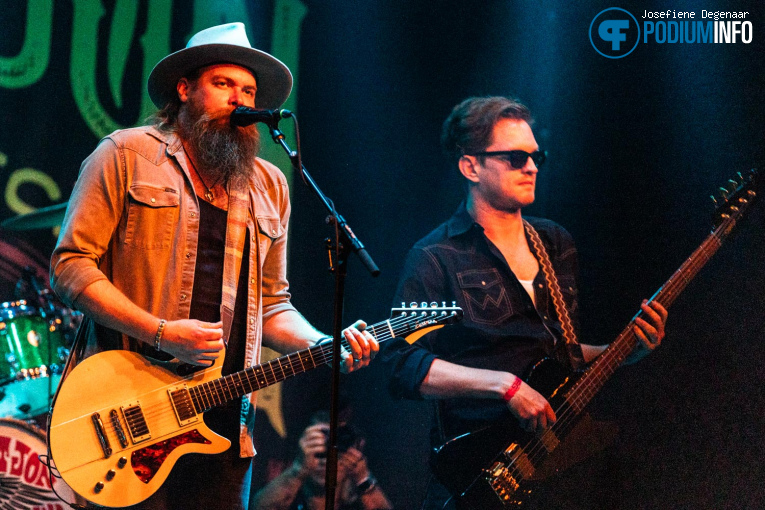 Robert Jon & The Wreck op Robert Jon & The Wreck - 07/05 - Melkweg foto