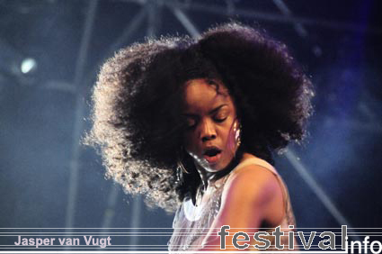 Leela James op Raw Rhythm 2009 foto