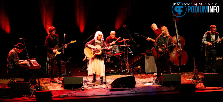 Emmylou Harris op Emmylou Harris - 21/05 - Muziekgebouw Eindhoven foto