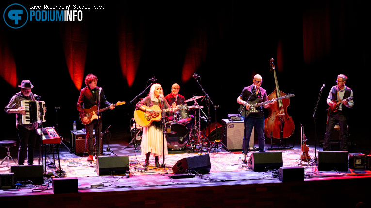 Emmylou Harris op Emmylou Harris - 21/05 - Muziekgebouw Eindhoven foto