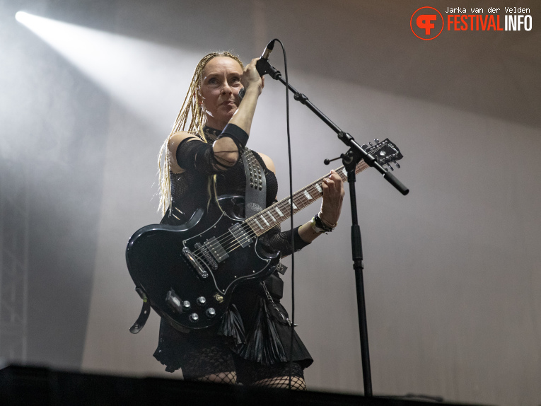 Cat Rapes Dog op Wave-Gotik-Treffen 2026 foto