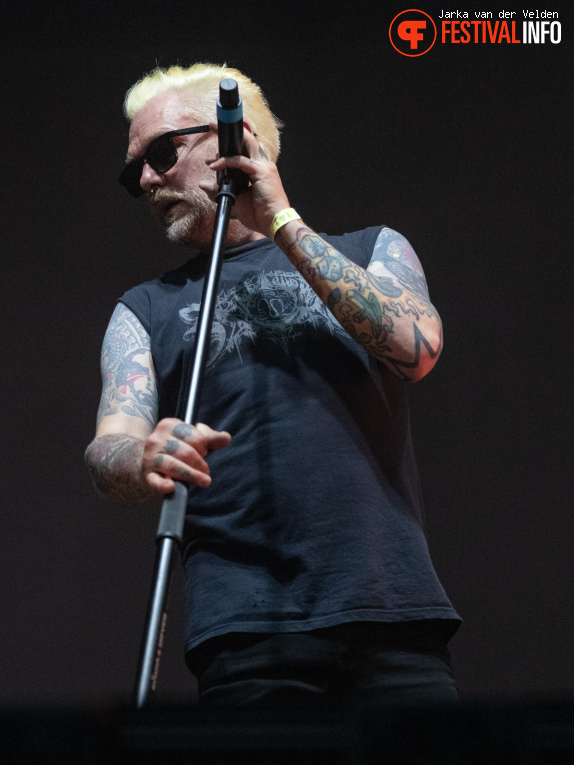 Cat Rapes Dog op Wave-Gotik-Treffen 2026 foto