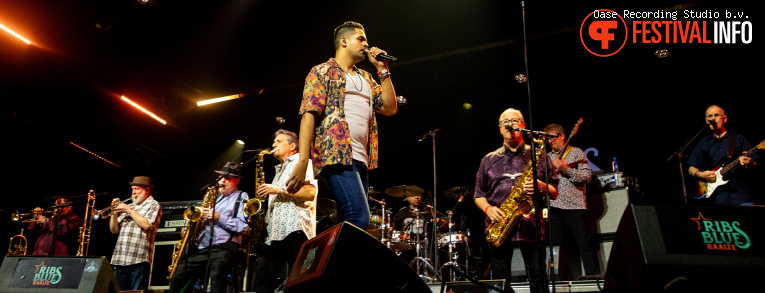 Tower of Power op Ribs & Blues 2026 foto