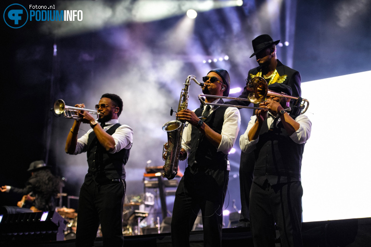Ne-Yo op NE-YO & AKON - Nights Like This Tour - 15/05 - Ziggo Dome foto