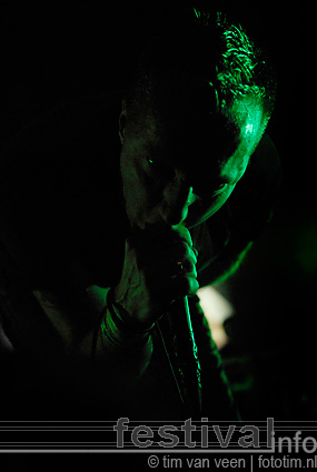 Suicide Commando op Summer Darkness 2009 foto