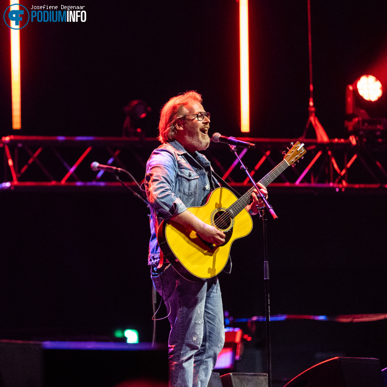 Ed Struijlaart op Gipsy Kings - 23/05 - AFAS Live foto