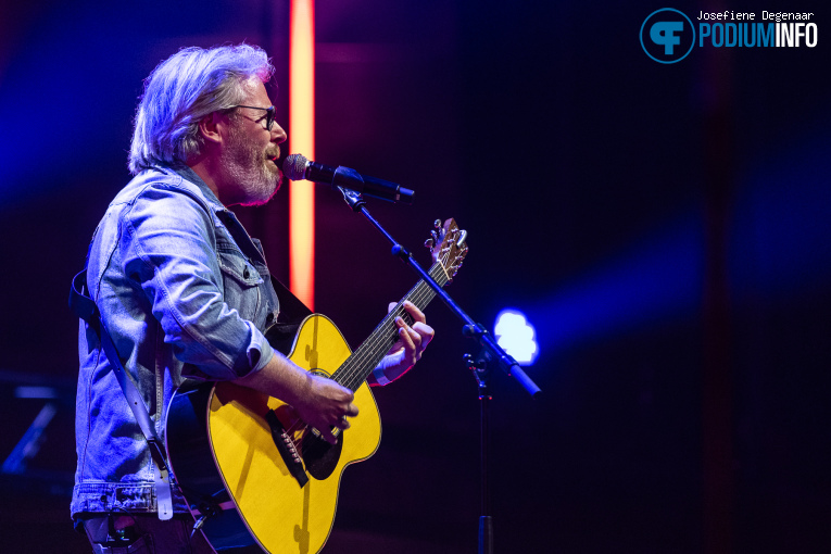 Ed Struijlaart op Gipsy Kings - 23/05 - AFAS Live foto