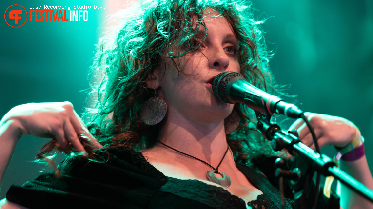 Heidi Curtis op Dauwpop 2026 - Vrijdag foto