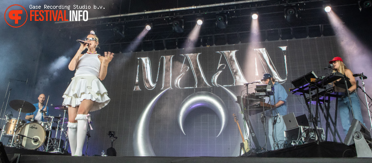 Maan op Dauwpop 2026 - Zaterdag foto