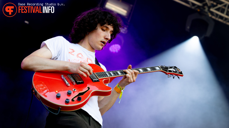 Chloe Slater op Dauwpop 2026 - Zaterdag foto