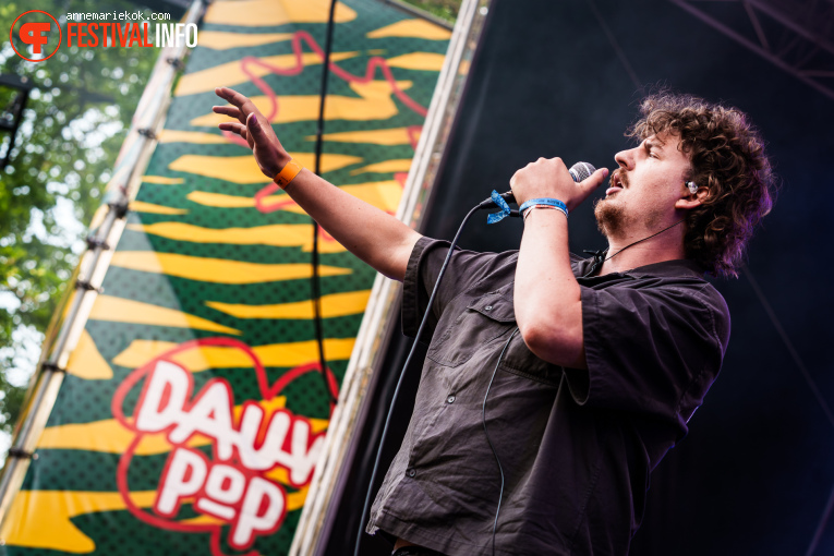 Fat Dog op Dauwpop 2026 - Zaterdag foto