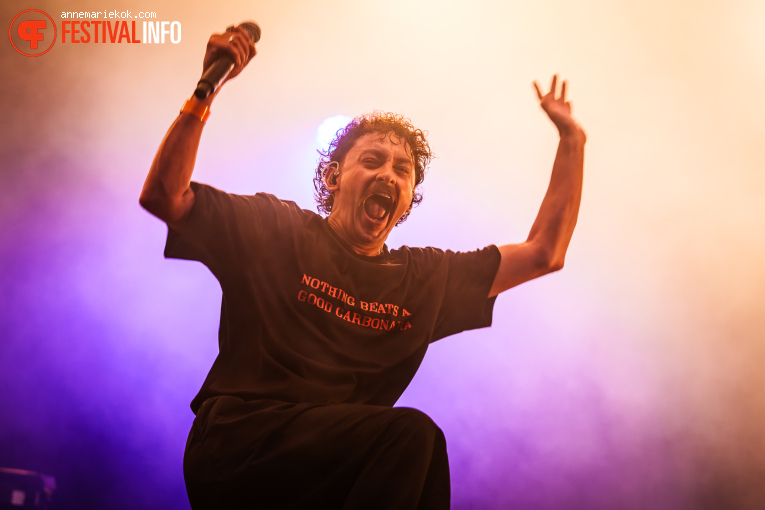 Antony Szmierek op Dauwpop 2026 - Zaterdag foto