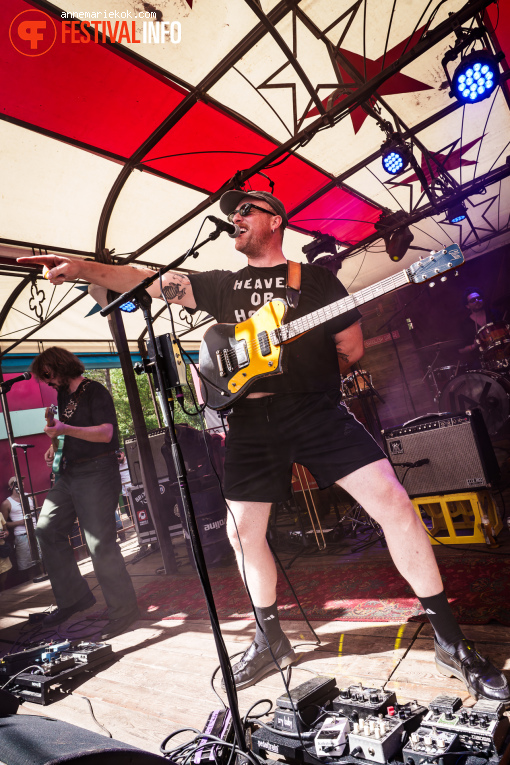 Iguana Death Cult op Dauwpop 2026 - Zaterdag foto