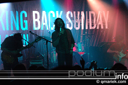 Taking Back Sunday op Taking Back Sunday - 8/8 - Melkweg foto