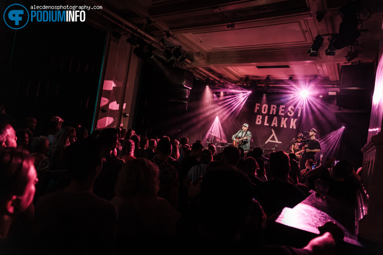 Forest Blakk op Forest Blakk - 01/06 - Paradiso foto