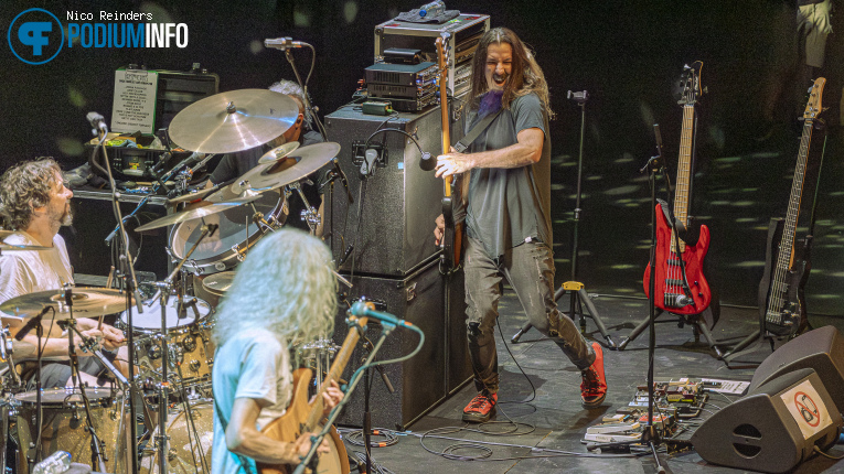 The Aristocrats op The Aristocrats - 30/05 - Muziekgebouw Eindhoven foto