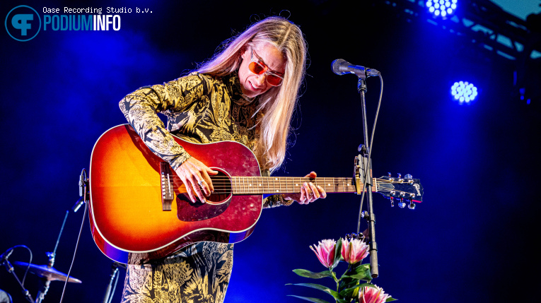 Heather Nova op Heather Nova - 07/06 - Openluchttheater De Goffert foto