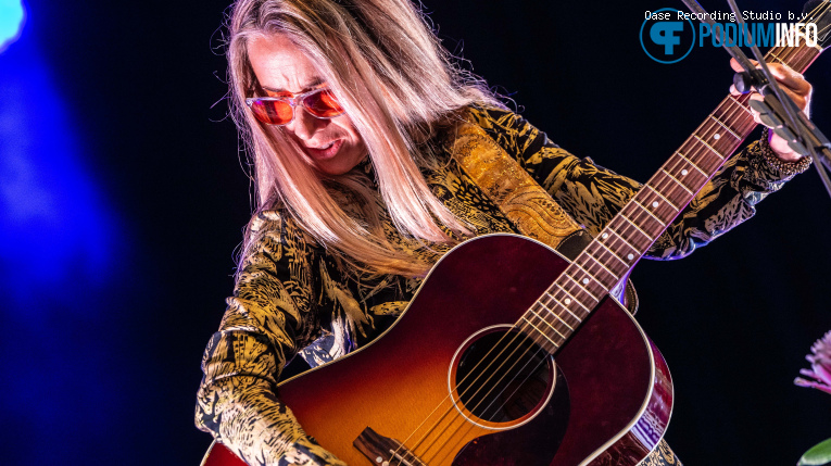 Heather Nova op Heather Nova - 07/06 - Openluchttheater De Goffert foto