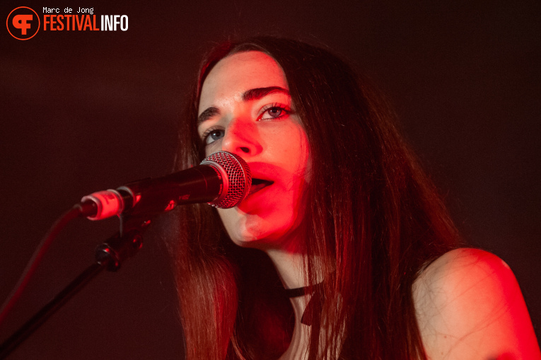 Etta Marcus op Best Kept Secret 2026 - Zaterdag foto