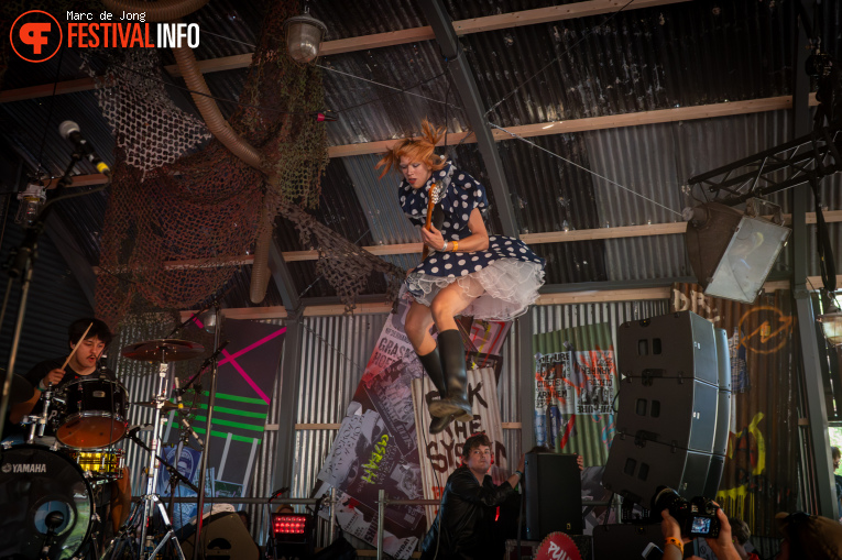 C'est Qui? op Best Kept Secret 2026 - Zondag foto
