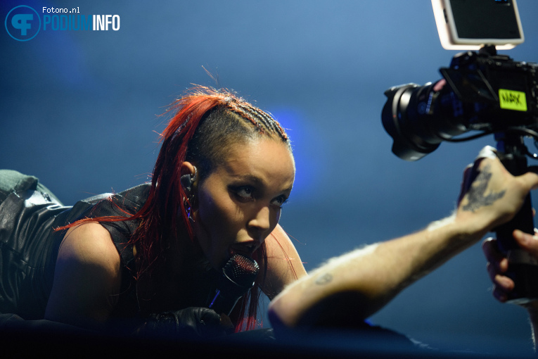 FKA twigs op FKA twigs - 06/06 - Ziggo Dome foto