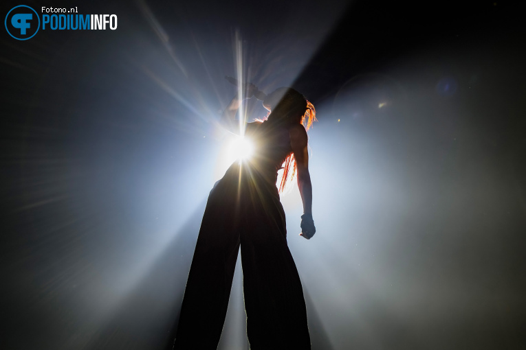 FKA twigs op FKA twigs - 06/06 - Ziggo Dome foto