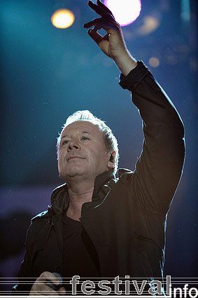 Simple Minds op Pinkpop Classic 2009 foto