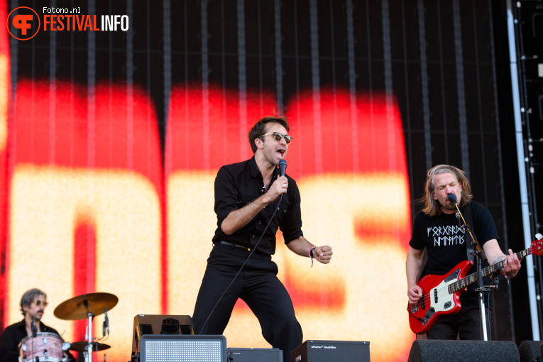 The Vaccines op Pinkpop 2026 - vrijdag foto