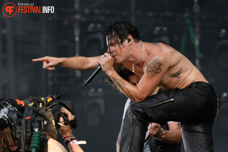 Yungblud op Pinkpop 2026 - zondag foto