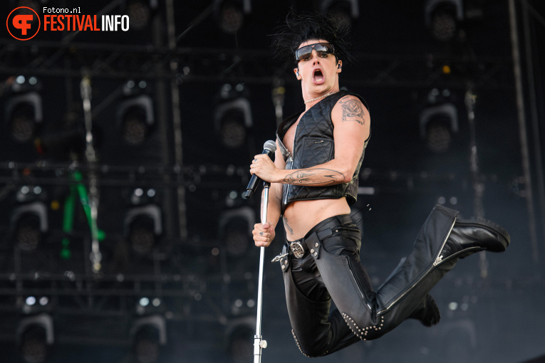 Yungblud op Pinkpop 2026 - zondag foto