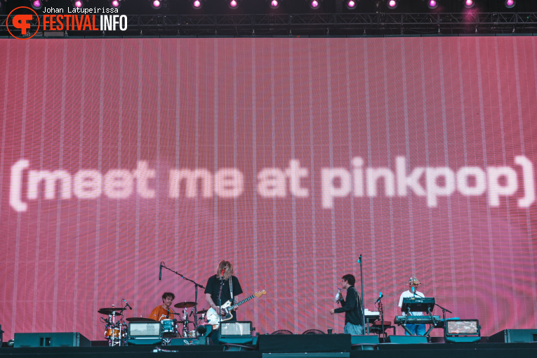 Royel Otis op Pinkpop 2026 - zondag foto