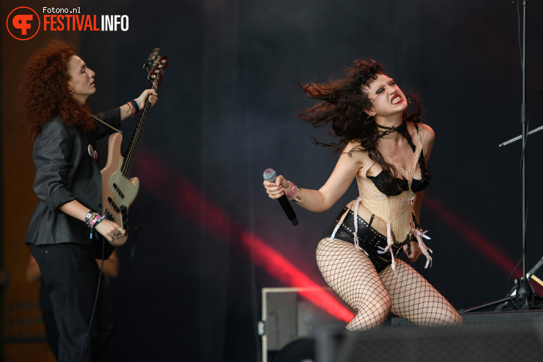 Leila Lamb op Pinkpop 2026 - zondag foto