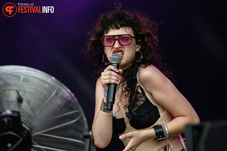 Leila Lamb op Pinkpop 2026 - zondag foto